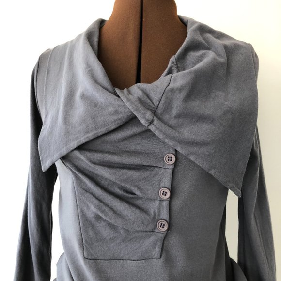Three Dots Grey Top with Pleated Yoke, Large Collar - Picture 2 of 8